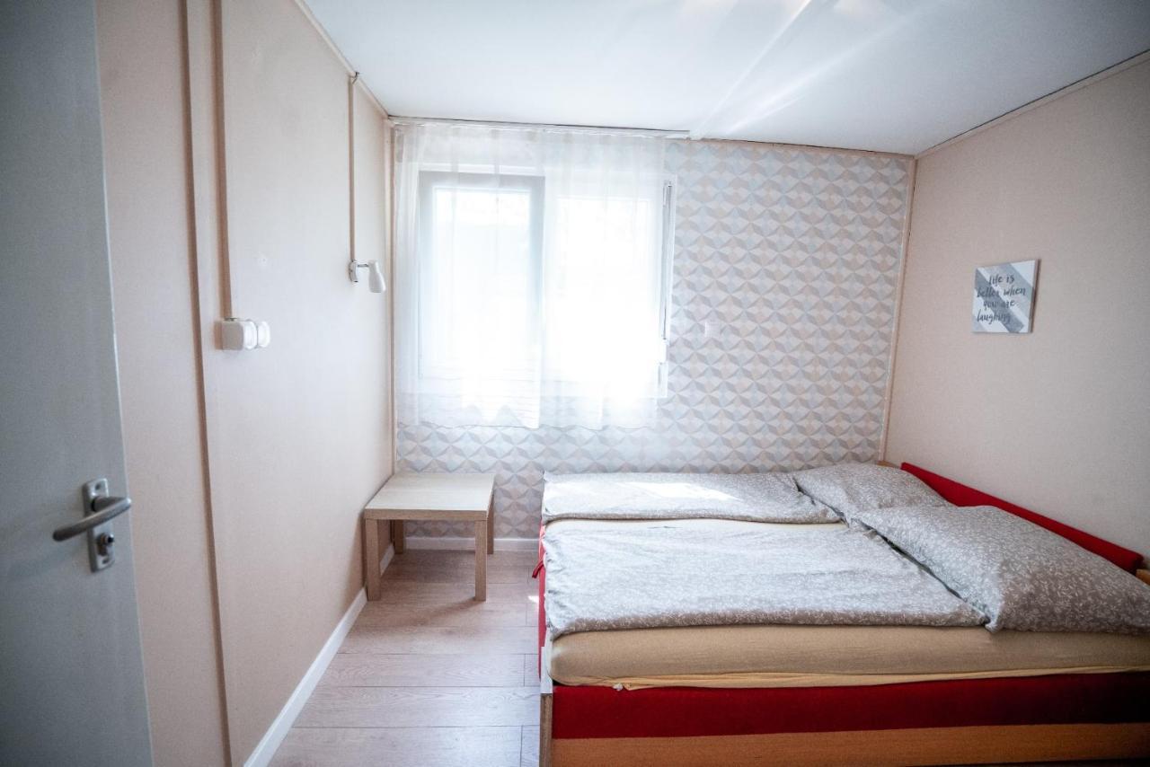 Rózsa Panzió Vadkerti tó Villa Soltvadkert Kültér fotó
